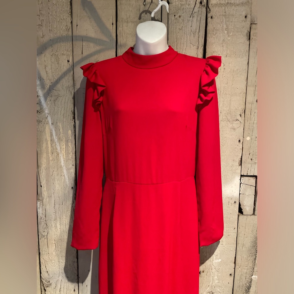 Camilyn Beth red maxi gown with long sleeves size 8 - Picture 8 of 8